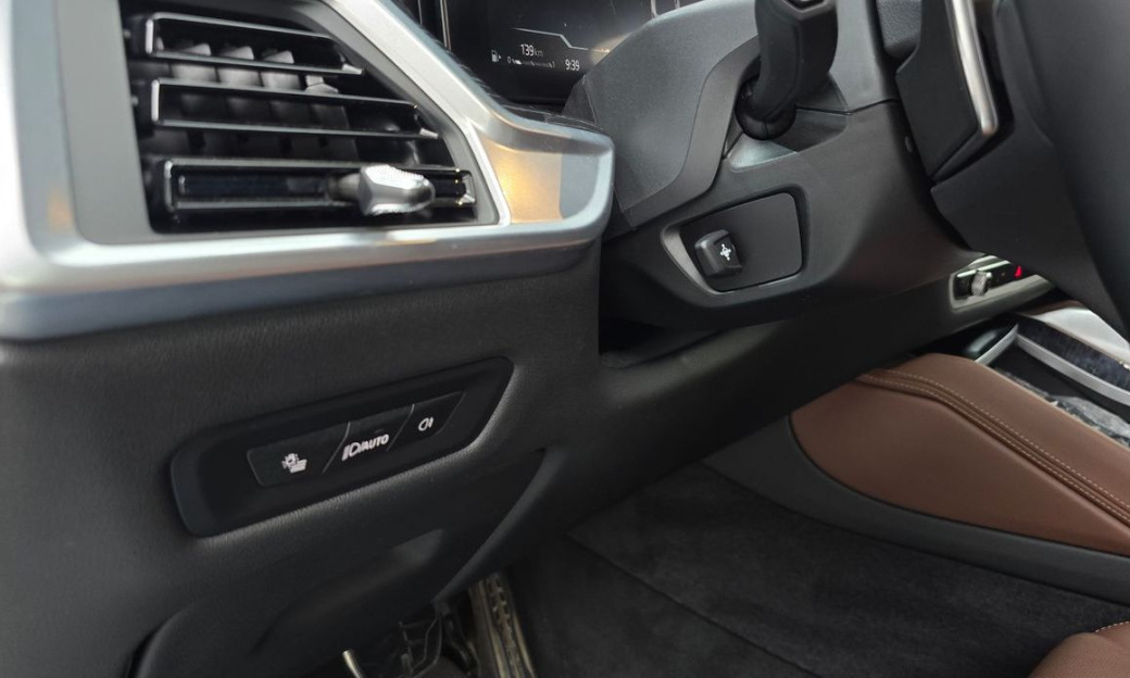 BMW X6 xDrive40i M Sport, 2024