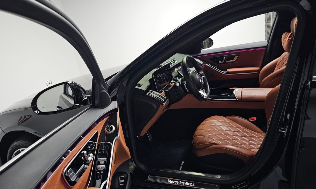 Mercedes-Benz S-Class S500L 4MATIC, 2022