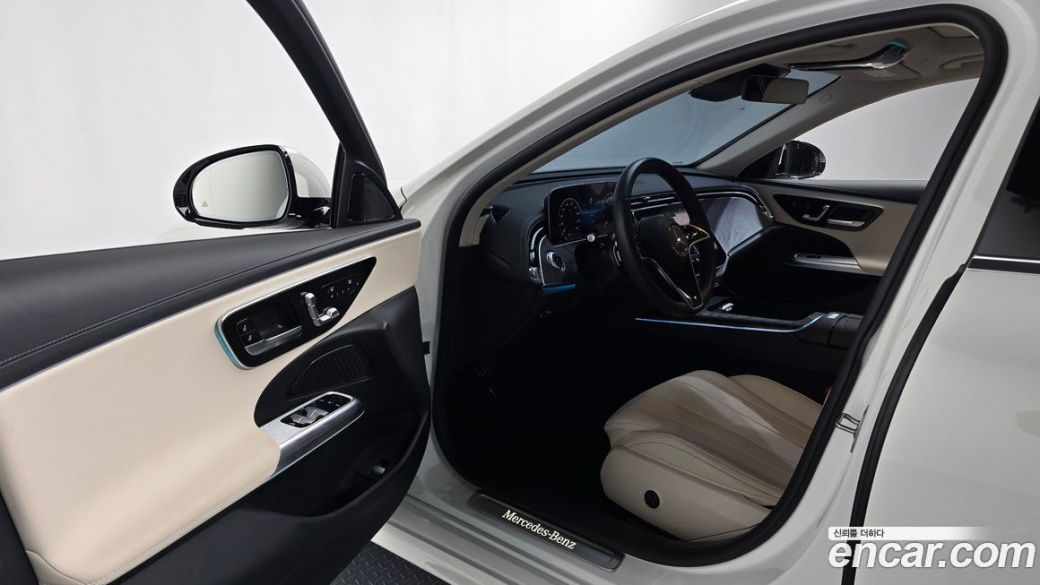 Mercedes-Benz E-Class E200 Avantgarde, 2024