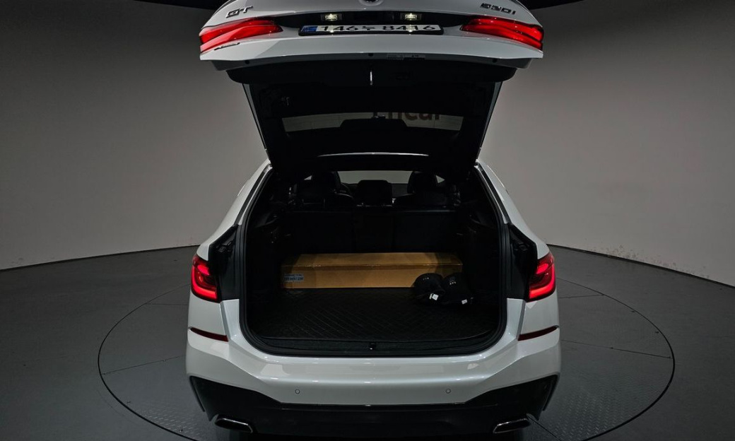 BMW Gran Turismo 630i xDrive M Sport, 2023