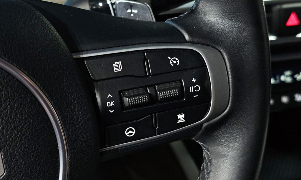 Kia K5 2.0, 2023