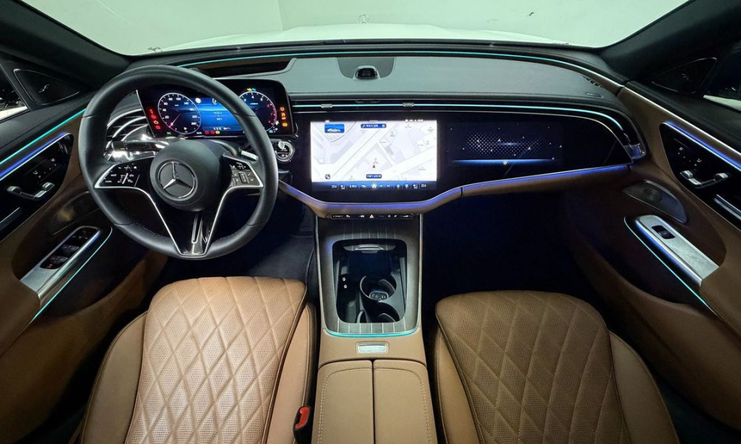 Mercedes-Benz E-Class E450 4MATIC Exclusive, 2024