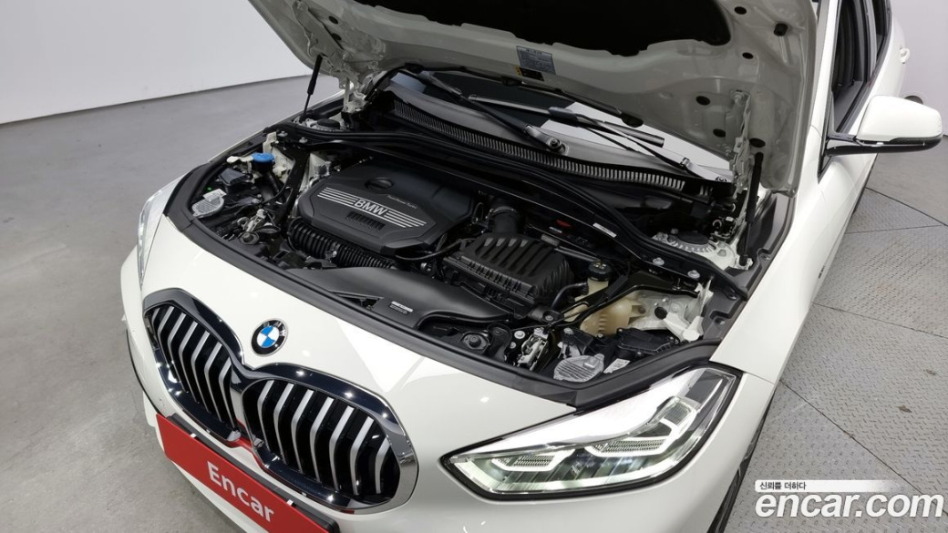 BMW 1-Series 120i M Sports, 2023