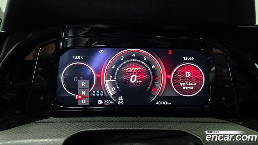 Volkswagen Golf 2.0 GTI, 2022