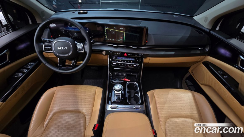 Kia Carnival 7-Seater Signature, 2022
