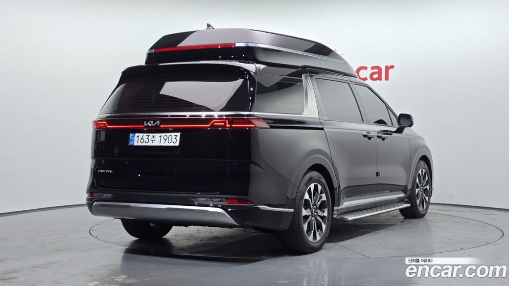 Kia Carnival 7-Seater Hi-Limousine, 2023