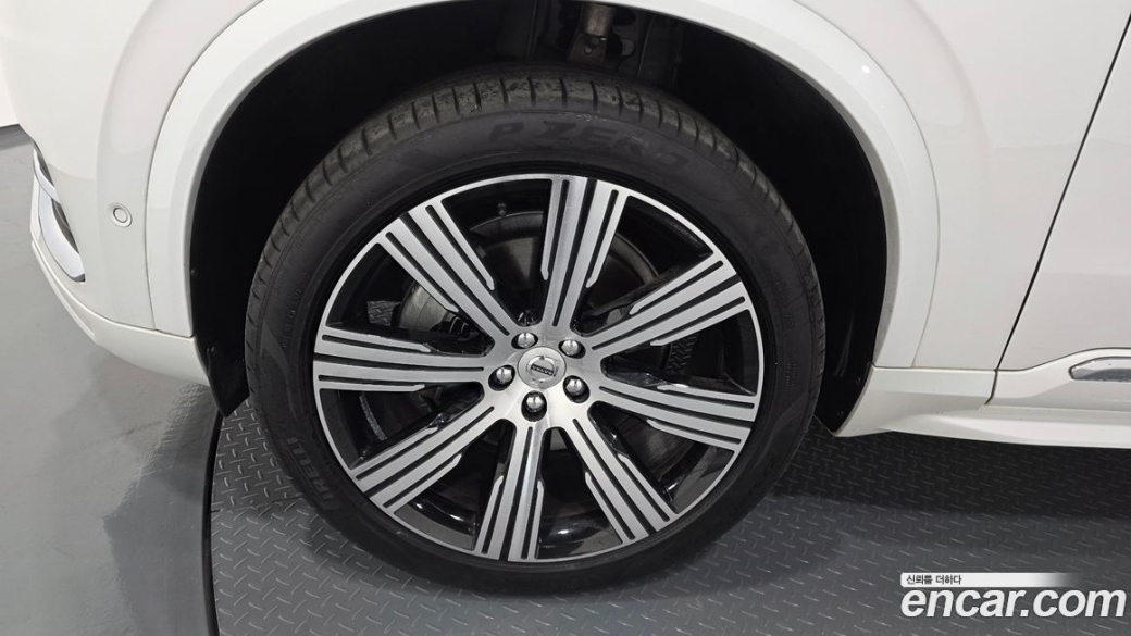 Volvo XC90 B6 Inscription, 2022