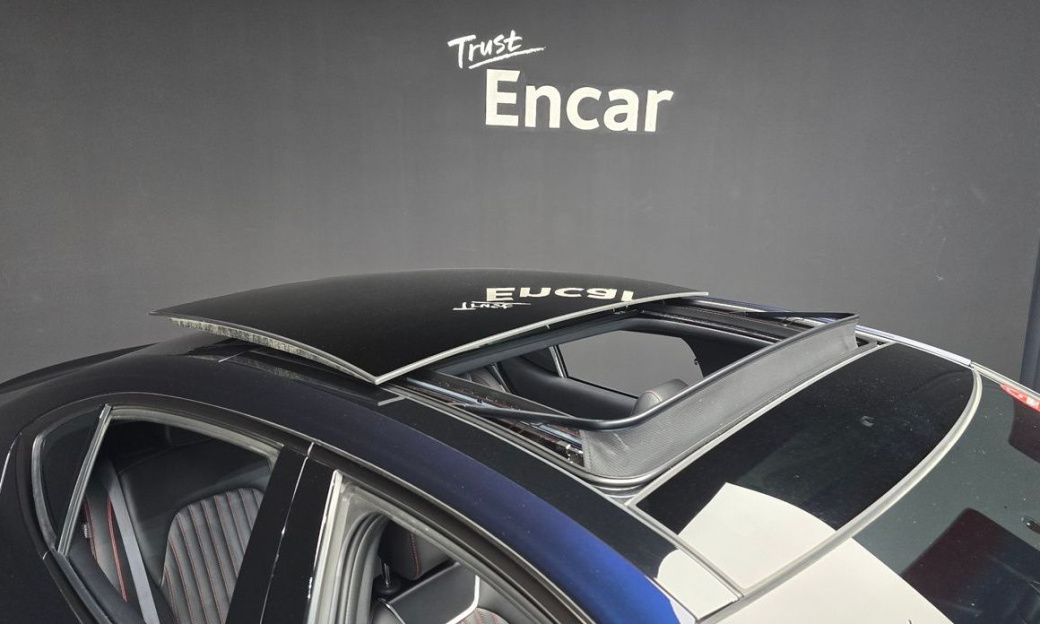 Genesis G70 Gasoline 2.5T 2WD, 2024