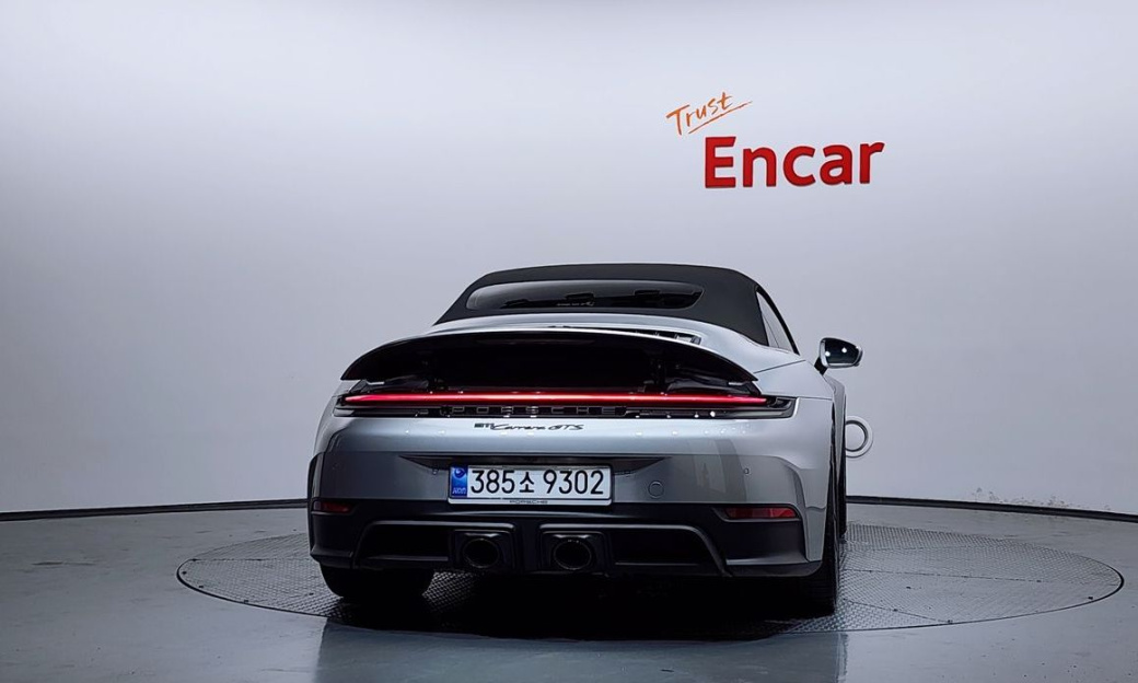 Porsche 911 Carrera GTS Cabriolet, 2025