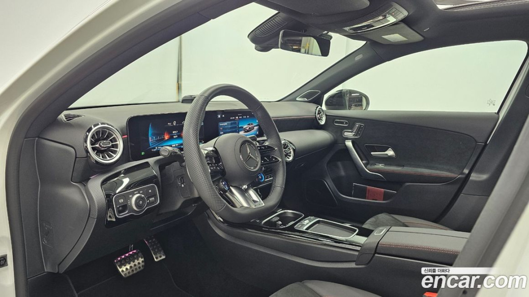Mercedes-Benz A-Class AMG A45 4MAITC+ Hatchback, 2025