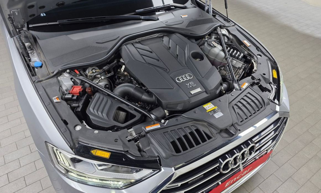 Audi A8 55 TFSI Quattro LWB, 2021