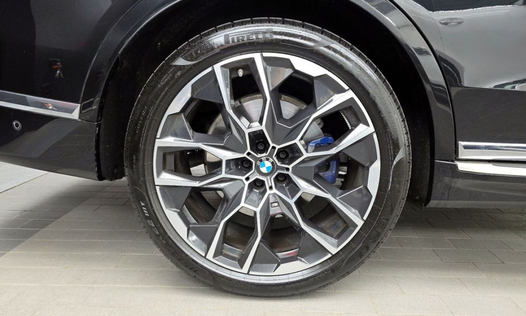 BMW X7 xDrive 40d M Sport 6STR, 2025