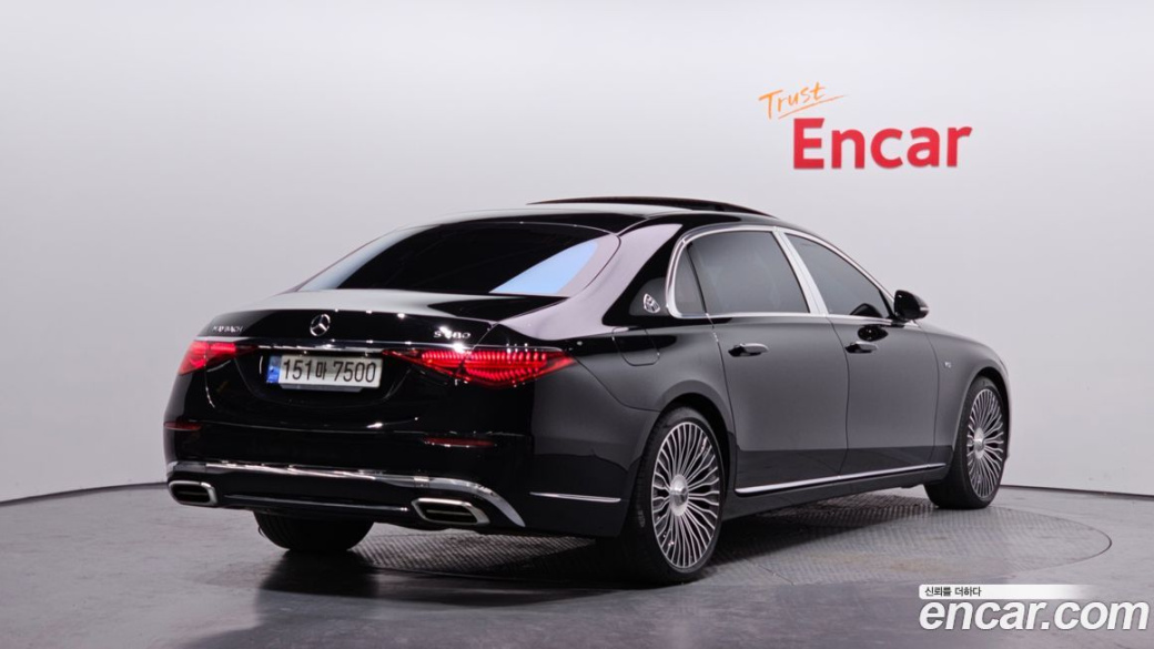 Mercedes-Benz S-Class Maybach S680 4MATIC, 2022