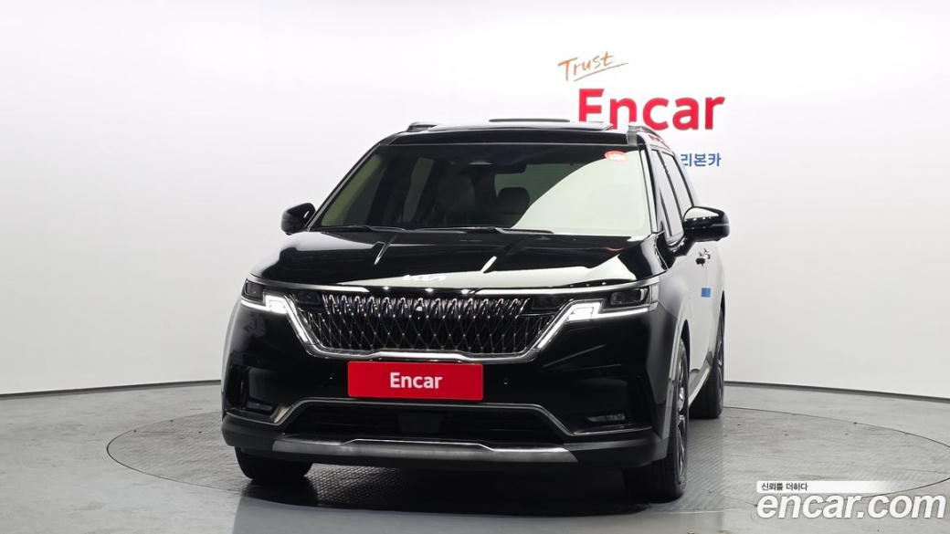 Kia Carnival 9-Seater Noblesse, 2023