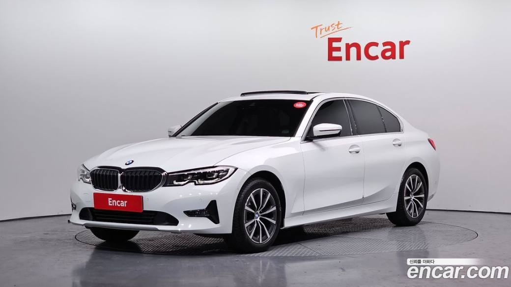 BMW 3-Series 320i, 2022