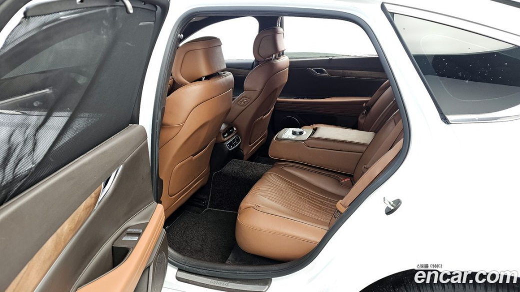 Genesis G80 Gasoline 2.5 Turbo AWD, 2024