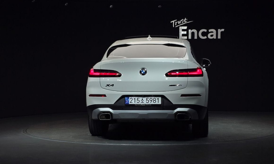 BMW X4 xDrive20i xLine, 2024