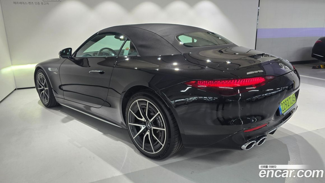 Mercedes-Benz SL-Class AMG SL43, 2025