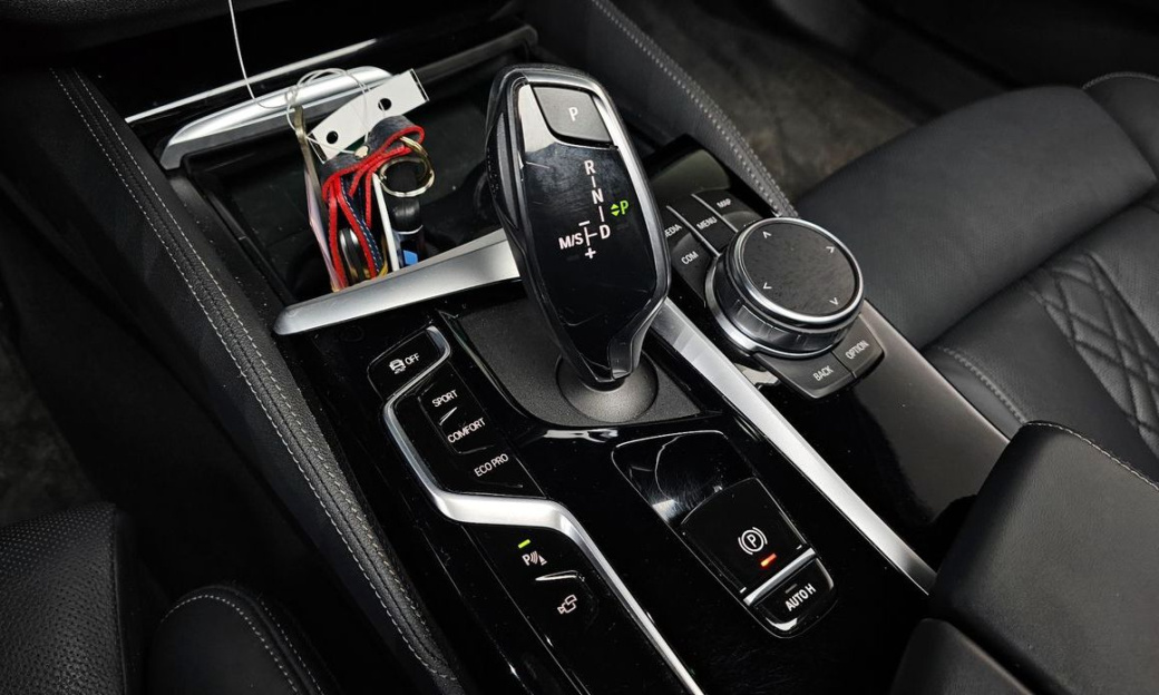 BMW 5-Series 530i M Sport Package, 2023