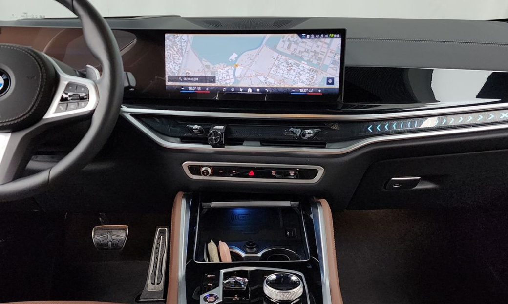 BMW X6 xDrive40i M Sport, 2025