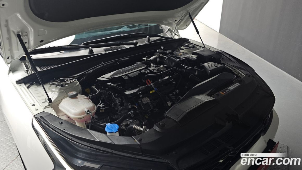 Kia K5 1.6 Turbo, 2025