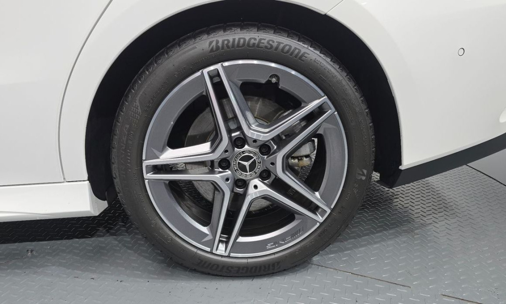 Mercedes-Benz CLA-Class CLA250 4MATIC, 2025