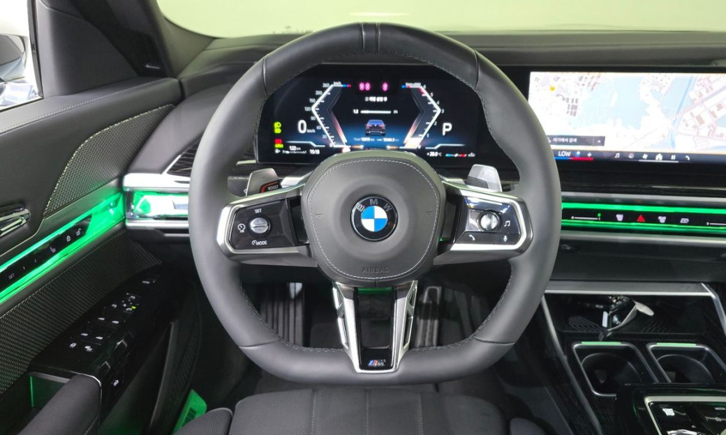 BMW 7-Series 740d xDrive M Sport, 2025