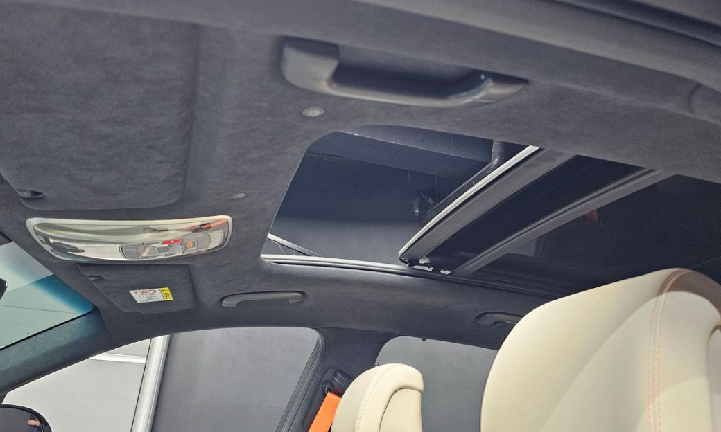 Genesis GV70 2.5T Gasoline 2WD, 2025