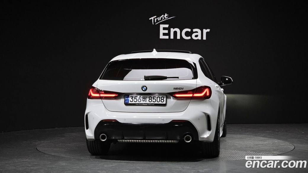 BMW 1-Series 120i M Sports, 2024