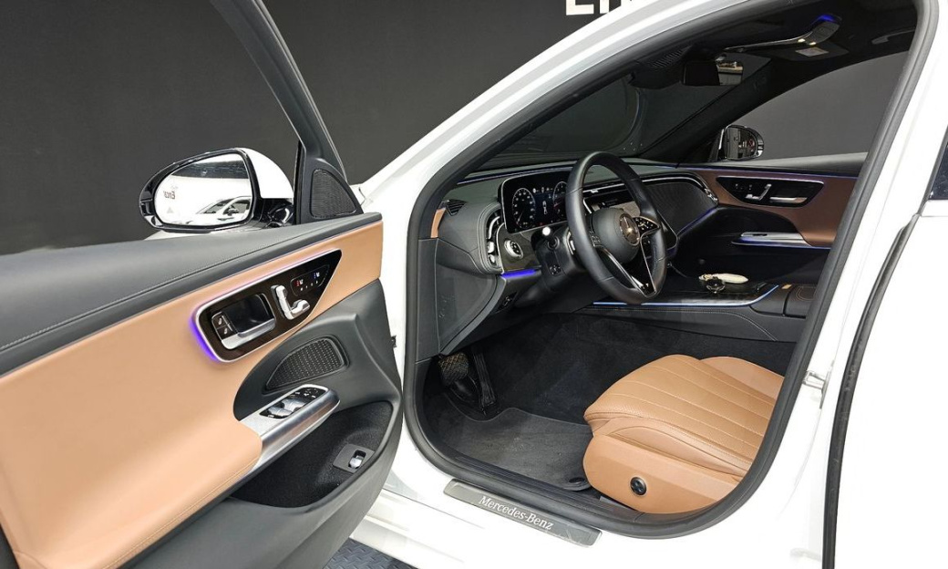Mercedes-Benz E-Class E200 Avantgarde, 2024