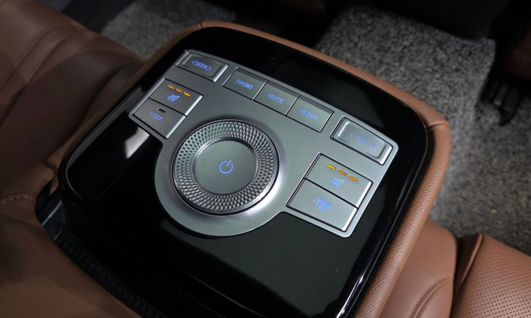 Genesis G80 Gasoline 2.5 Turbo AWD, 2022