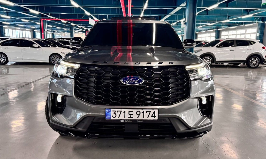 Ford Explorer 2.3 ST-Line 4WD, 2025