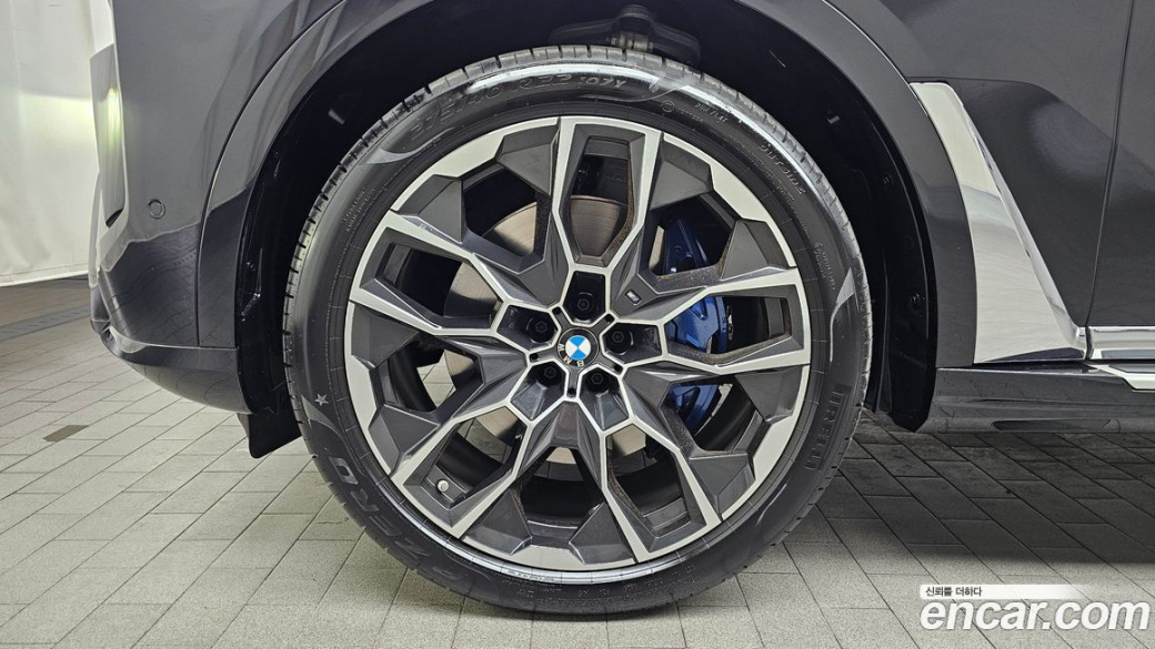 BMW X7 xDrive 40i M Sport 6STR, 2025
