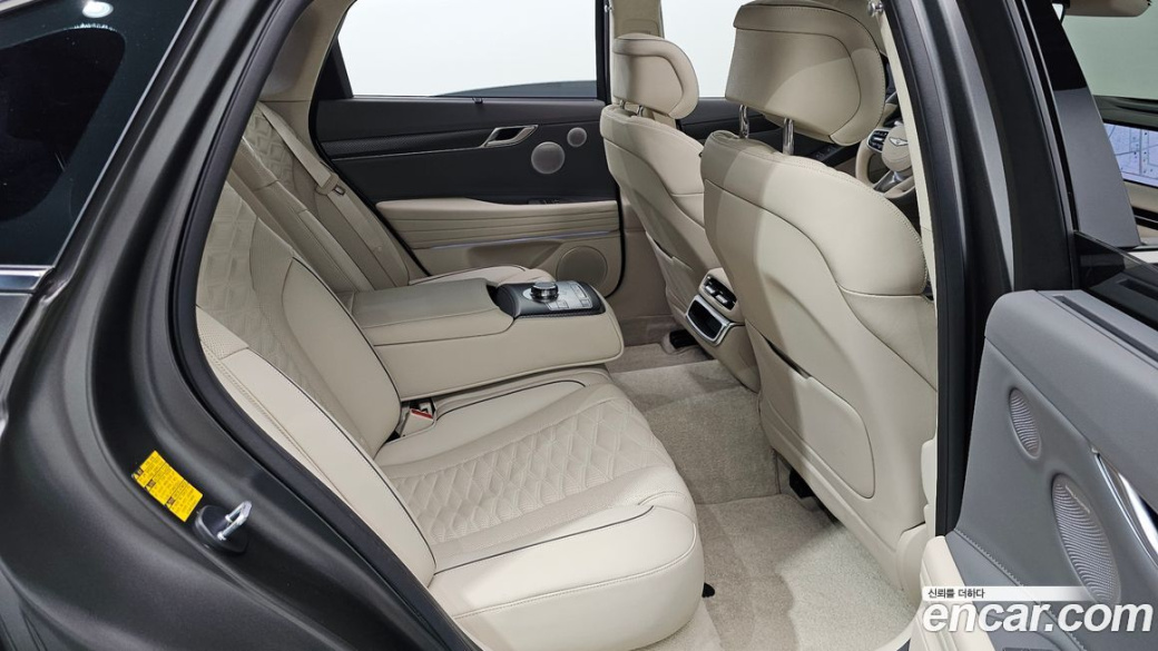 Genesis G80 Gasoline 2.5 Turbo AWD, 2025