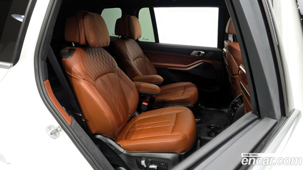 BMW X7 xDrive 40d M Sport 6STR, 2025