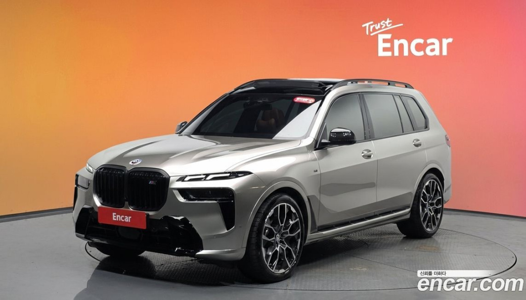 BMW X7 xDrive 40i M Sport 7STR, 2025