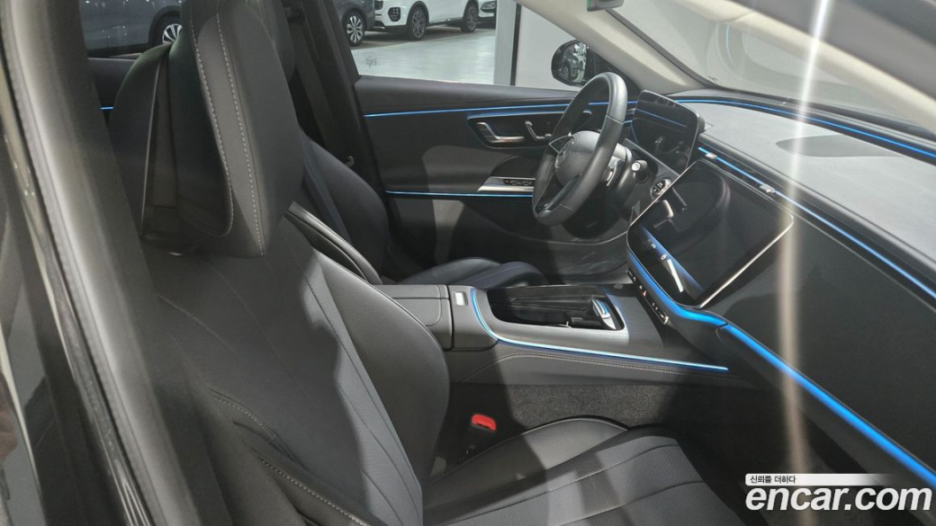 Mercedes-Benz E-Class E200 Avantgarde, 2025