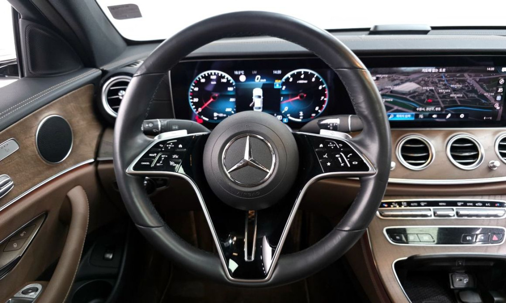 Mercedes-Benz E-Class E250 Exclusive, 2022