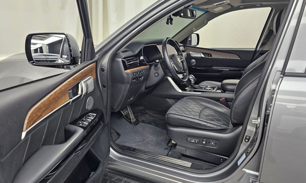 Kia Mohave Diesel 3.0 4WD 7-Seater, 2021