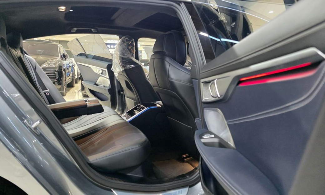 BMW 8-Series M850i xDrive Gran Coupe, 2024