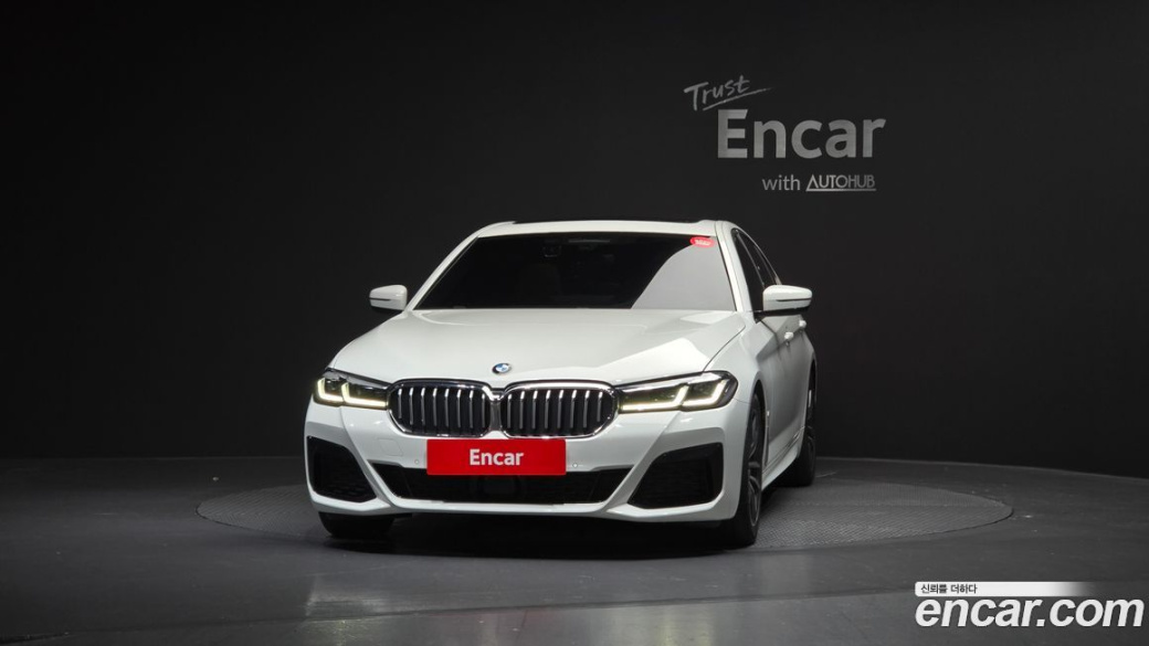 BMW 5-Series 520i M Sport, 2022