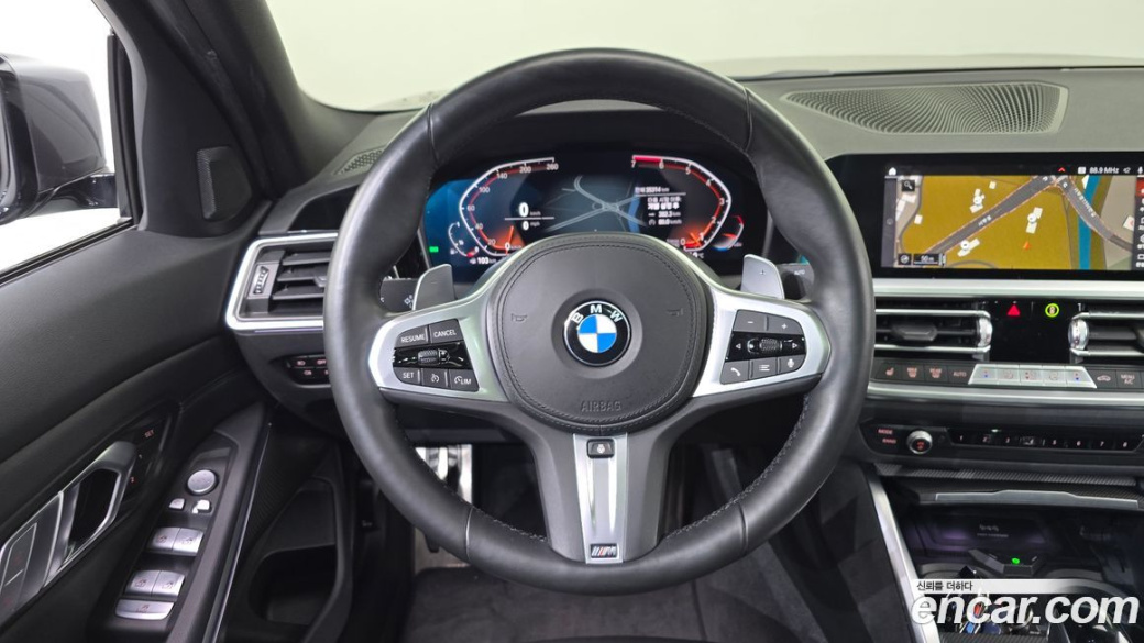 BMW 3-Series 320i M Sport, 2022