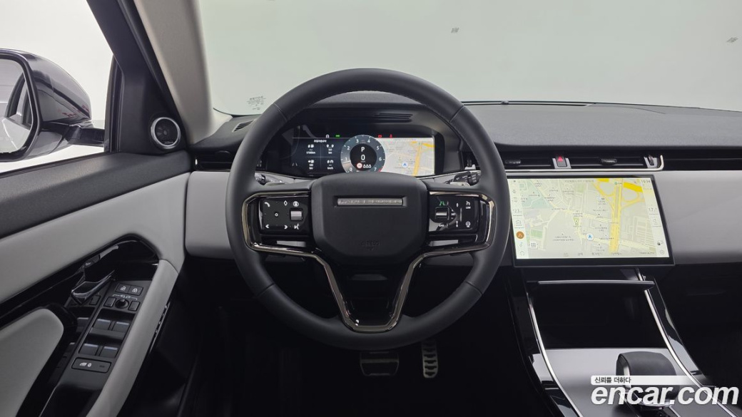 Land Rover Range Rover Evoque P250 Dynamic SE, 2025