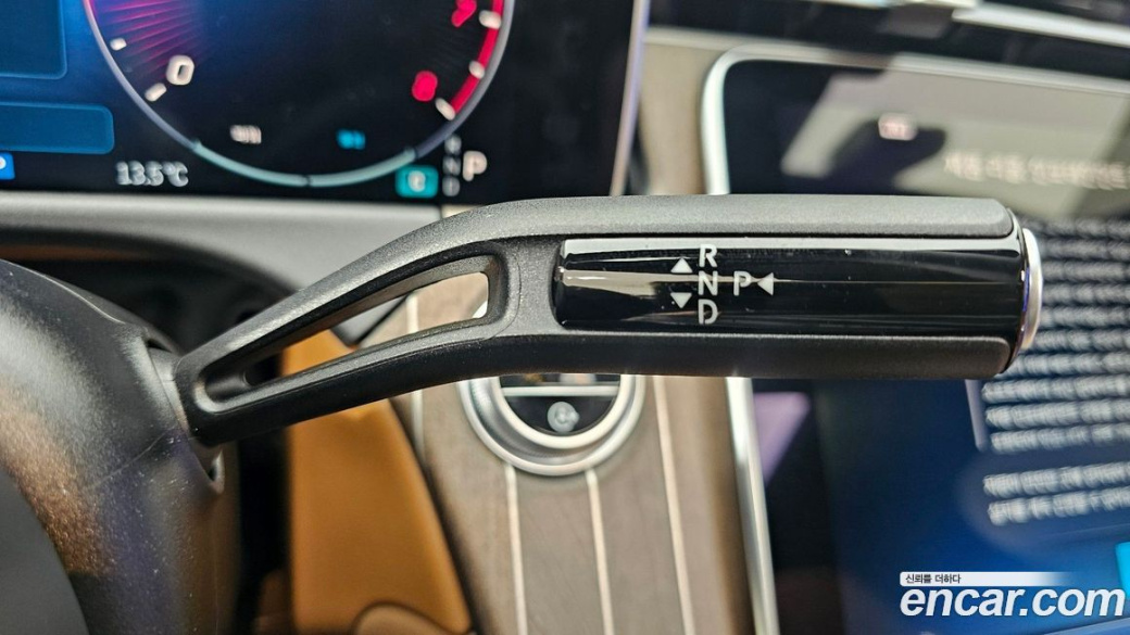 Mercedes-Benz E-Class E450 4MATIC, 2025