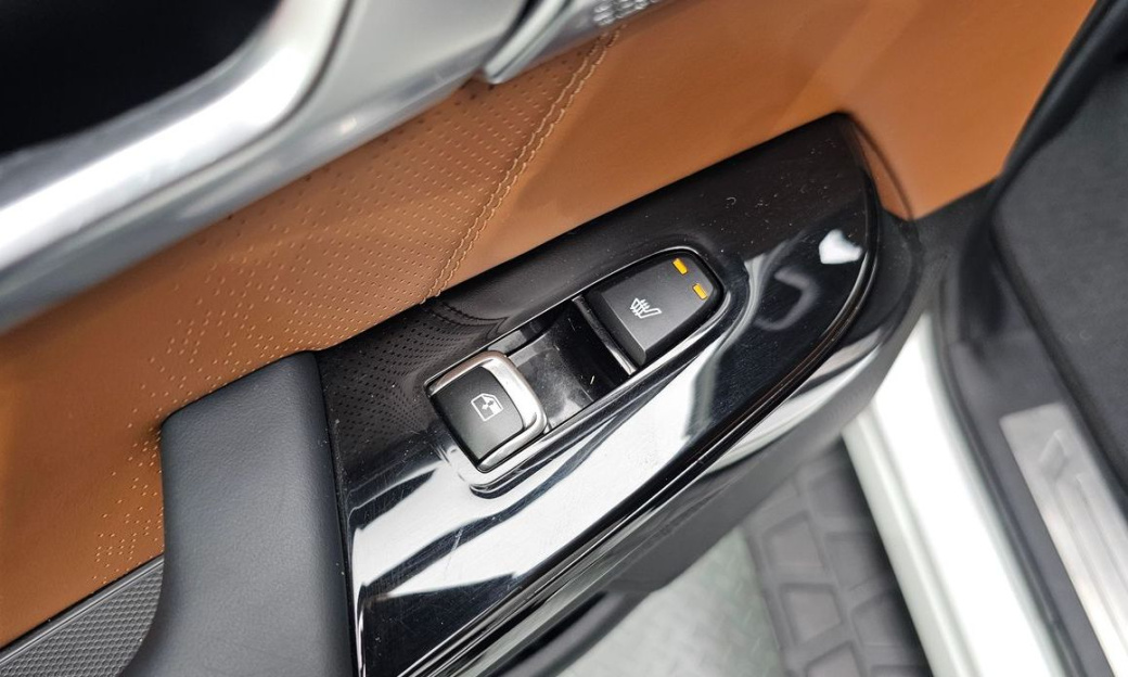 Kia Mohave Diesel 3.0 4WD 7-Seater, 2022