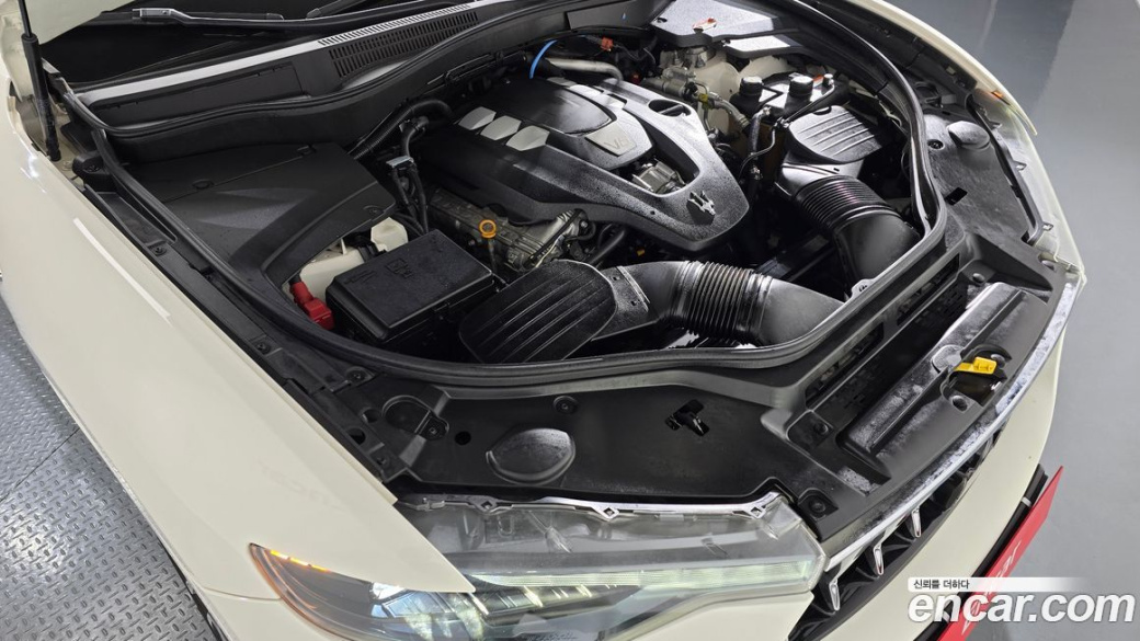 Maserati Levante 3.0 AWD GranLusso, 2021