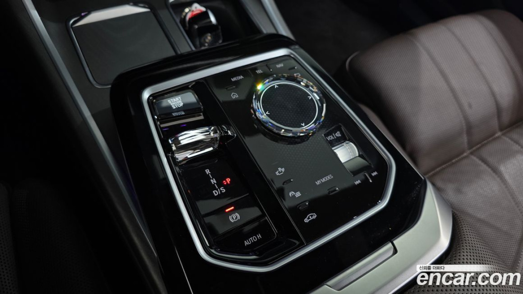 BMW 7-Series 740d xDrive Design Pure Excellence, 2023