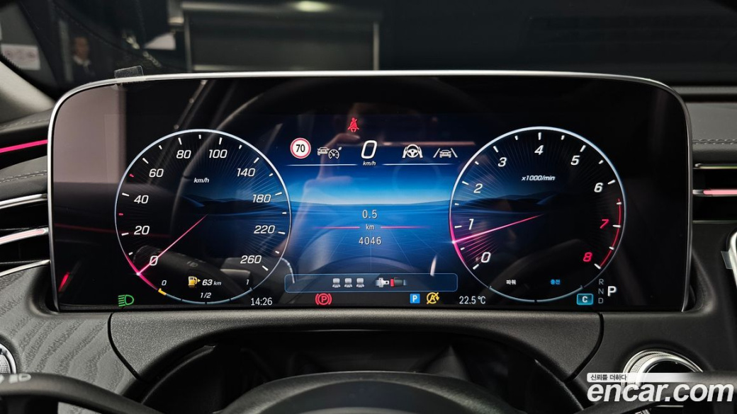 Mercedes-Benz E-Class E200 Avantgarde, 2025