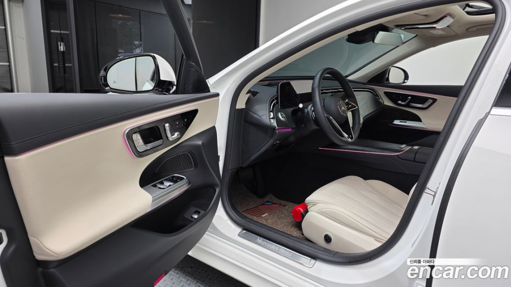 Mercedes-Benz E-Class E200 Avantgarde, 2026