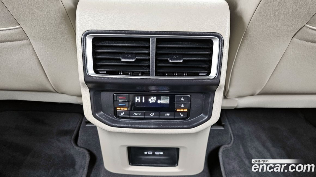 Volkswagen Atlas 2.0 TSI R-LINE 6-Seater, 2025